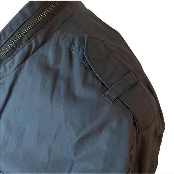 ✨host Pick! ✨ ~ H&M Lightweight Jacket - Picture 4 of 11